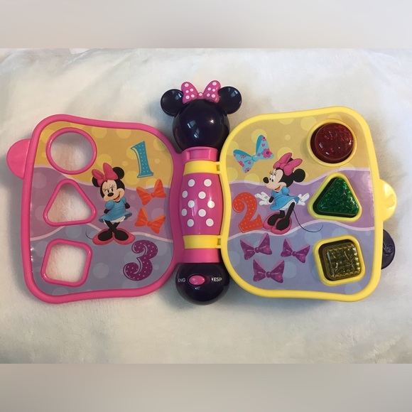 Disney Minnie Mouse Bow-tique My First Learning Book with Lights and Sounds - Picture 3 of 4